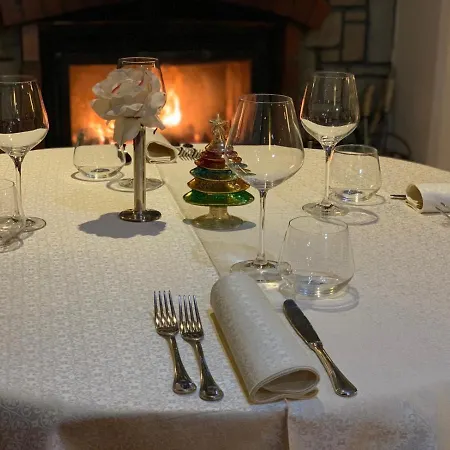 Otel Da Cines Castelnovo ne' Monti