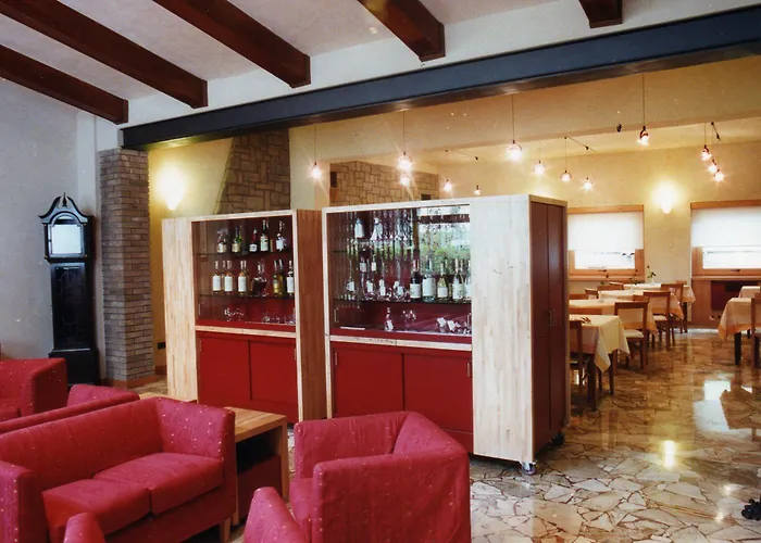 Da Cines Hotel Castelnovo ne' Monti